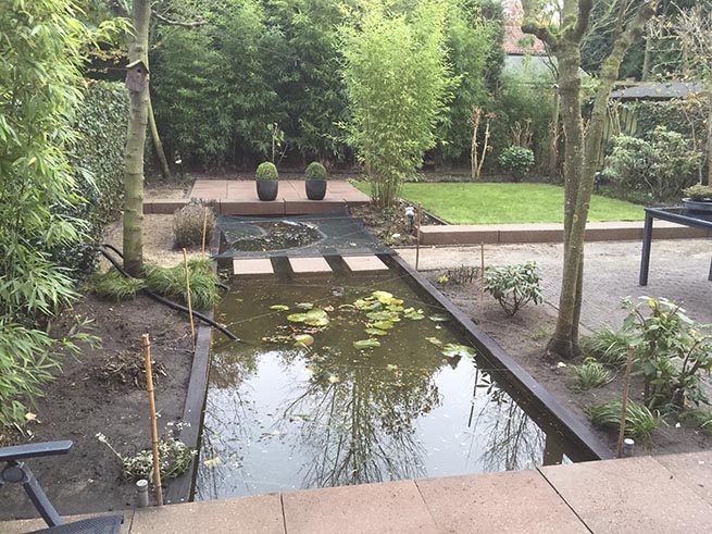 Frank van der donk - voor-en-achtertuin